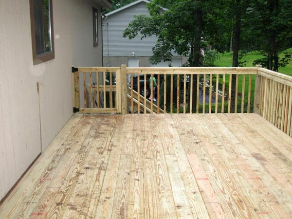 A top view of this deck.