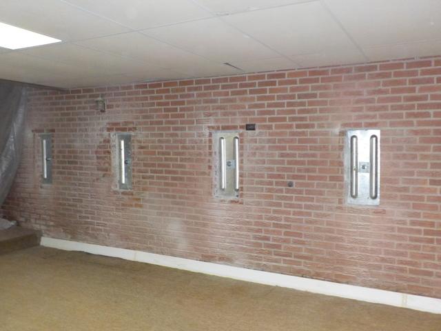 Reverse Pressure helps secure the wall.