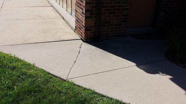Cracking Sidelwalk