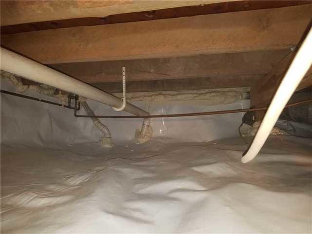 Now we have cleaned this crawlspace up!