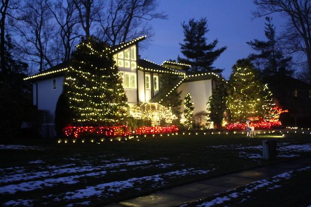 Holiday Display in Ocean