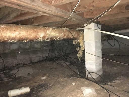 Moisture in the crawl space