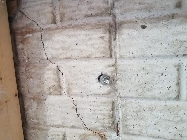 The Wall Ports