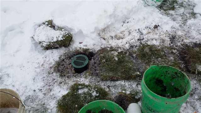 LawnScape Outlet Works in Yards With Very Little Pitch
