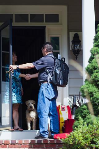 Greeting the Customer