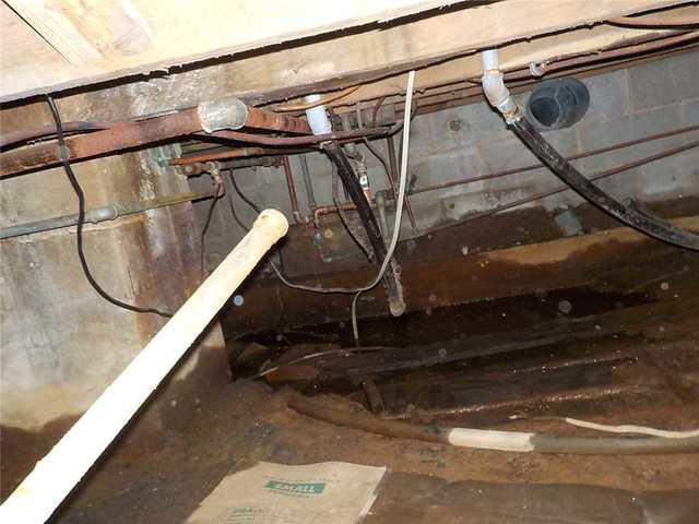 Look for the Obvious Signs of Water Damage