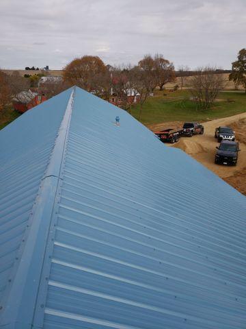 <p>We leave this job site with our heads held high. The roof turned out to be perfect, due to our employees!</p>