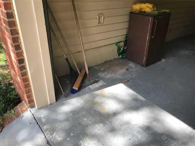 Cracking of concrete slabs