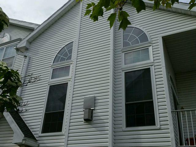 Here's a finished photo of the custom new picture windows.