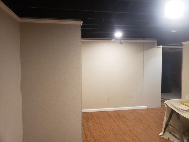 Walls finished in basement.