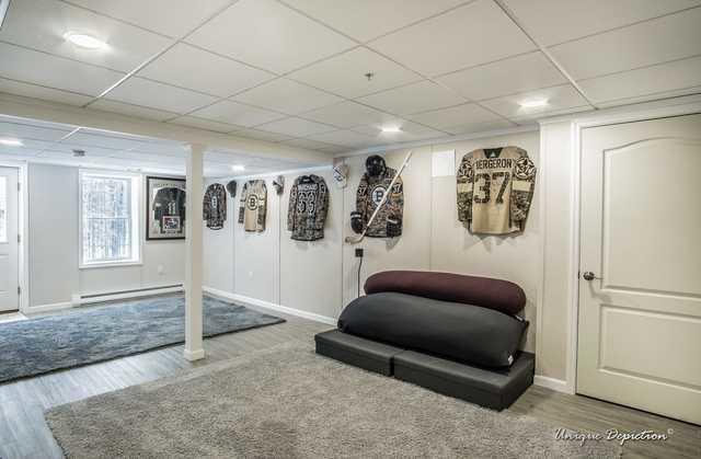 A Large and Comfortable Common Space