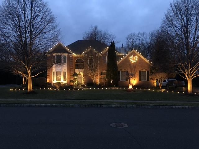 Professional Christmas Decorating in Manasquan, NJ