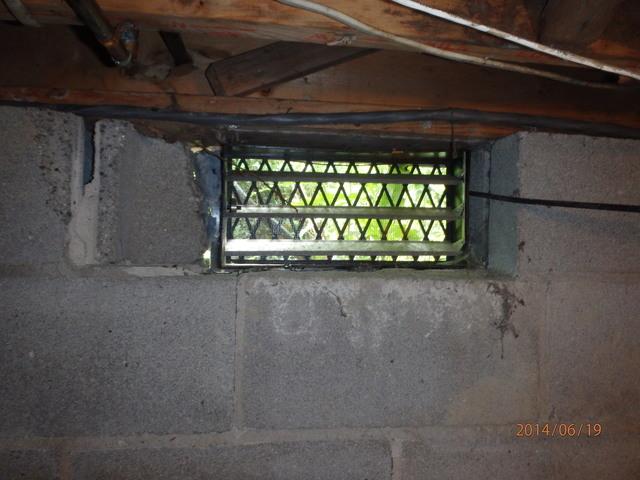 Open Vent in Crawl Space