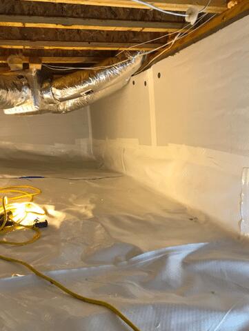 The Fortress Team installed a CleanSpace Encapsulation to keep the crawlspace clean and dry.