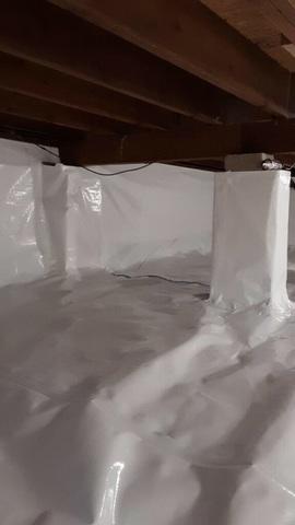 Sealed Crawl Space using CleanSpace system