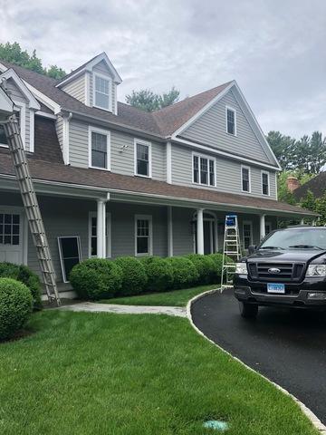 <p>Power wash prep includes strategic ladder placement in Greenwich, CT.</p>