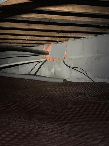 Encapsulation Includes Sealing the Crawl Space Vents