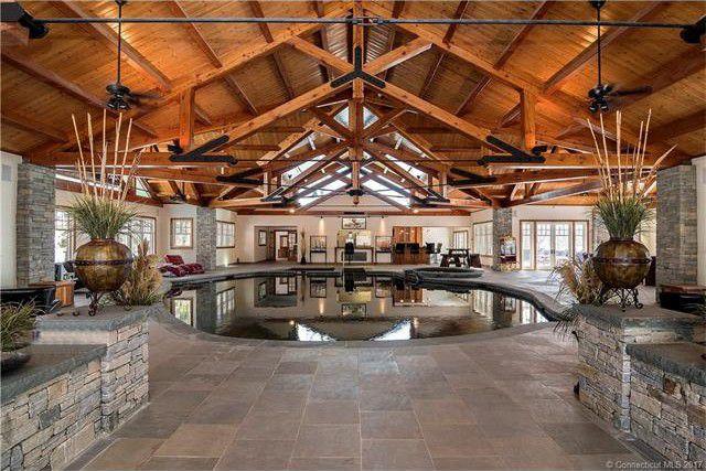 Lakefront Estate Camp Wakenah