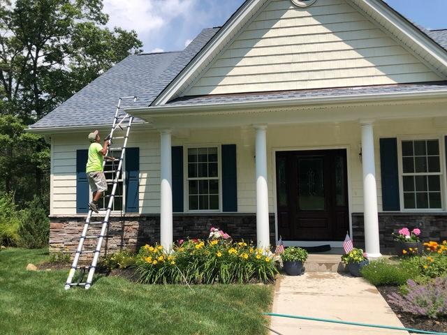 <p>Taking care of the roof for this pressure washing in Danbury, CT.</p>