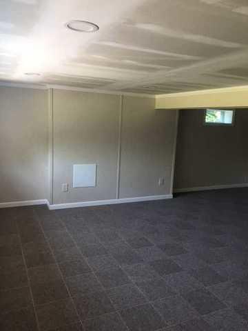 Finished Basement with ThermalDry Carpet and EverLast Walls