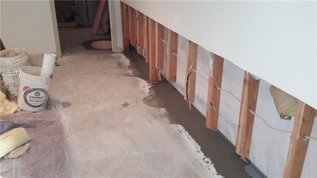 WaterGuard Catching Water from Walls and Floors