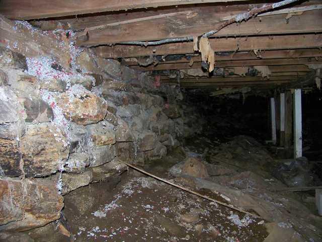 Unfinished Crawl Space in Gilman, CT