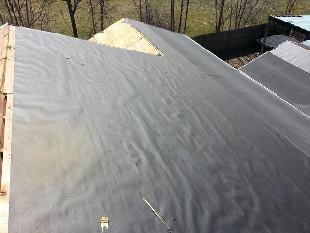 Felt Paper on the Roof