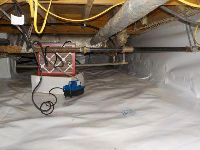 CleanSpace Liner and SaniDry Sedona by Frontier Basement Systems