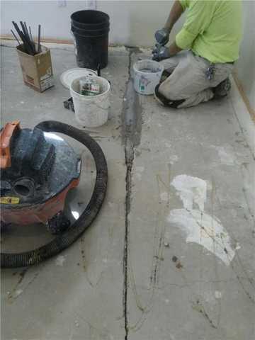 Glendale Crack Stitch - During