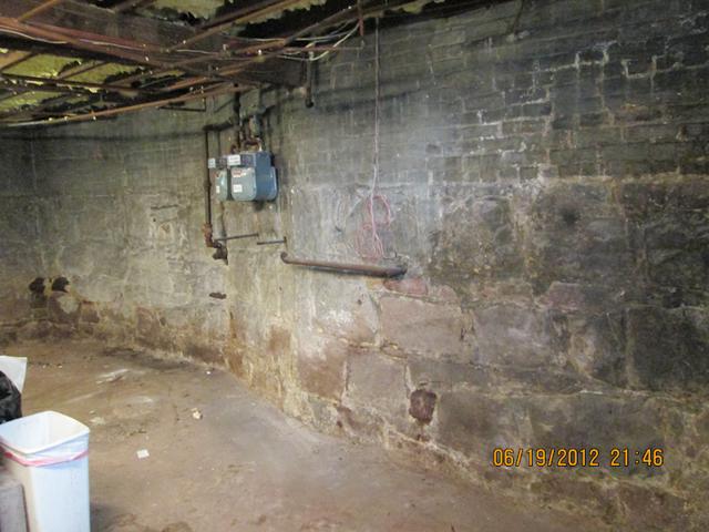 Interior wall in basement in Rutherford