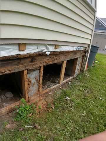 Crawl Space Repair in Syracuse, NY Before