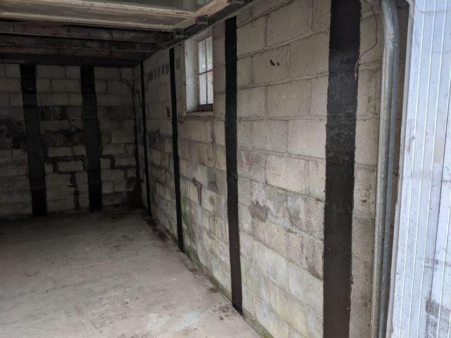 Woodford Wall Pushing System