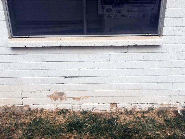 Mesa Foundation Settlement Symptom