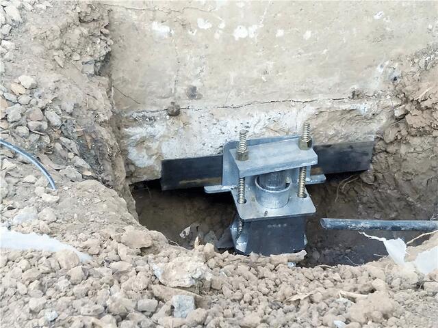 Mesa Push Pier Installation - Close up