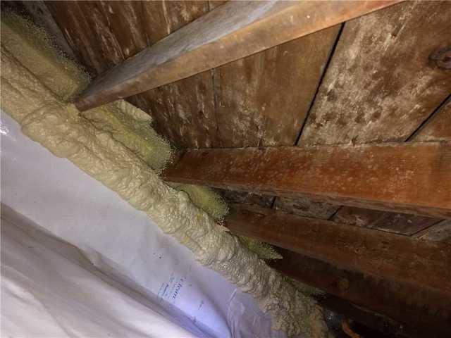 Wood Beams Sink Home