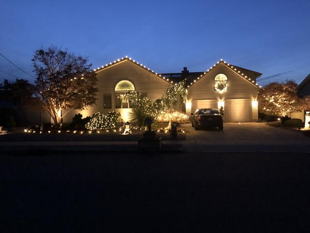 Christmas Lights in Toms River, NJ