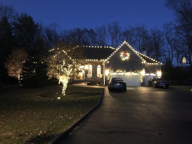 Professional Christmas Decorating in Farmingdale, NJ