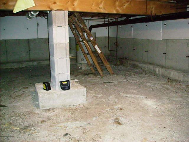 Unsealed Crawl Space in Salisbury, CT