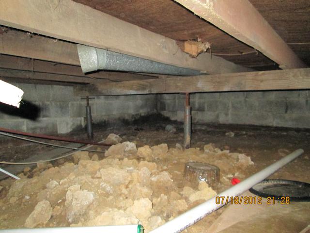 Before Crawlspace Repair