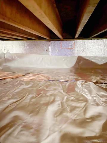 <p>SilverGlo wall insulation install</p>