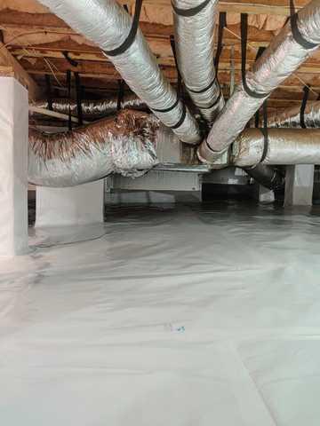 Duct Work in Crawl Space After Encapsulation