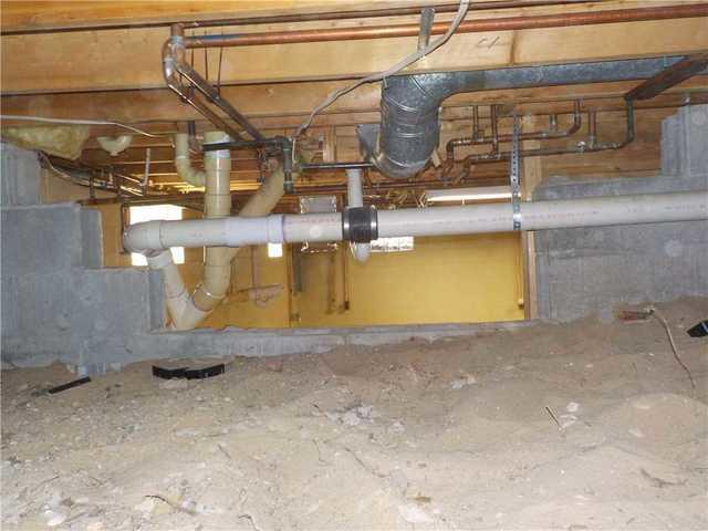 Harboring Moisture in Dirt Floors