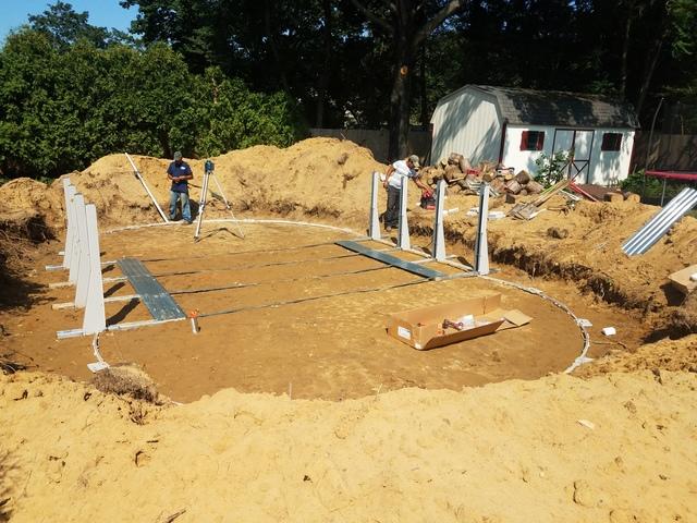 Above Ground Pool Installers at Work in Middletown, NJ