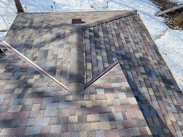 <p>Architectural roof using Owens Corning, duration designer collection Summer Harvest.</p>