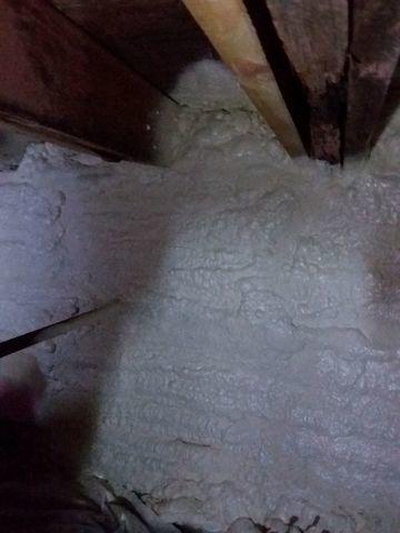 Spray Foam Along Joists