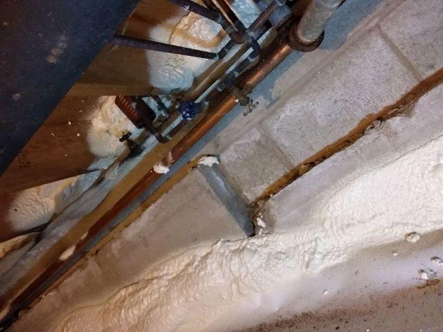 Spray Foam In Tight Areas