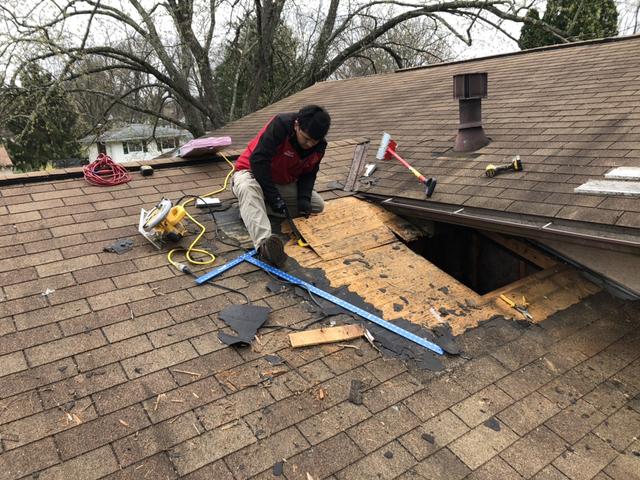 Roof Leak Repair In Elyria