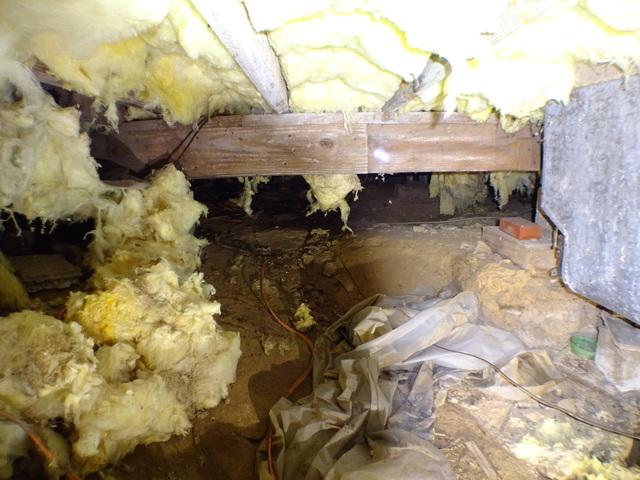 Fallen Insulation creating cold floors above