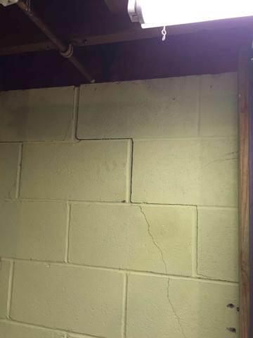 Cracking Walls In Superior Wisconsin
