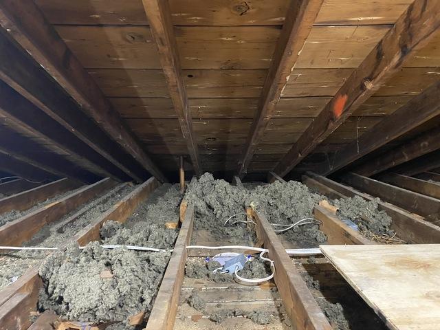 Inefficient Insulation (if any at all)